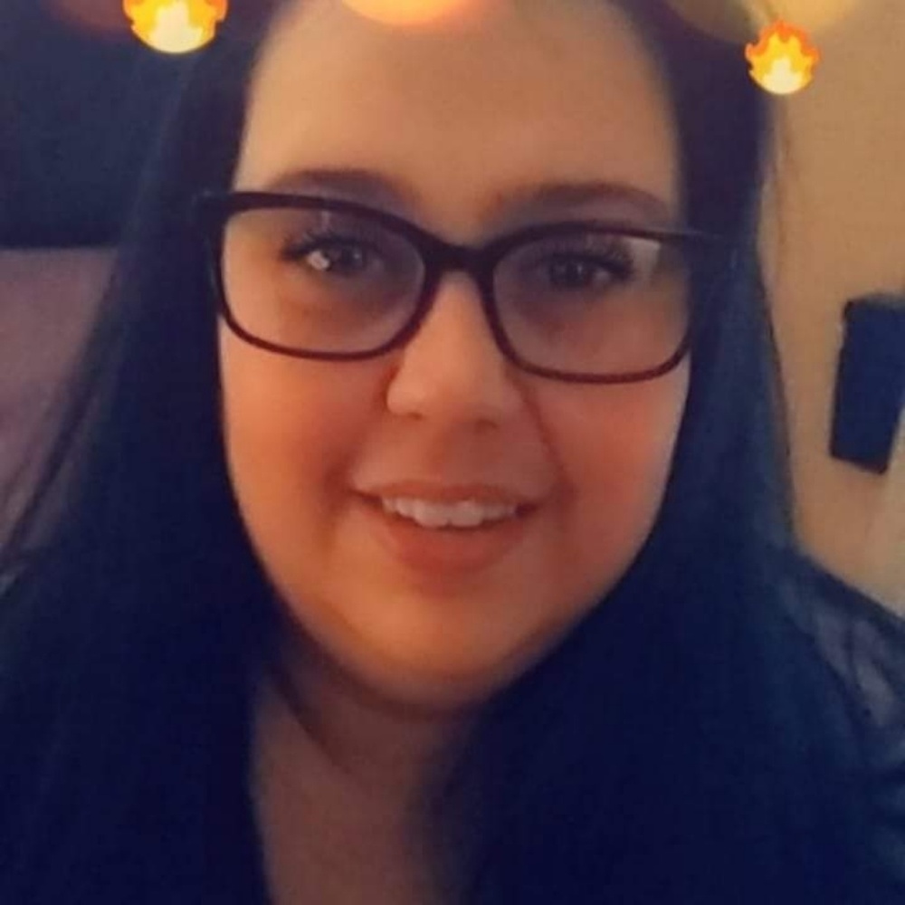 Meet your Posher, Courtney